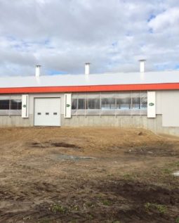Agricole – Ferme Beauvair - Étable froide pour la relève